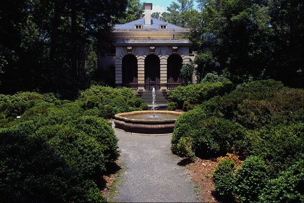 670066 Plantation Home, Garden And Fountain A4 Photo Print