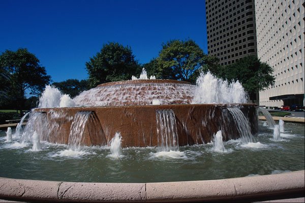 670067 Bob And Vivian Smith Fountain, Houston, Texas, U.S.A. A4 Photo Print