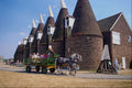 671026 Kentish Hop Farm, Whitbread, Britain A4 Photo Print