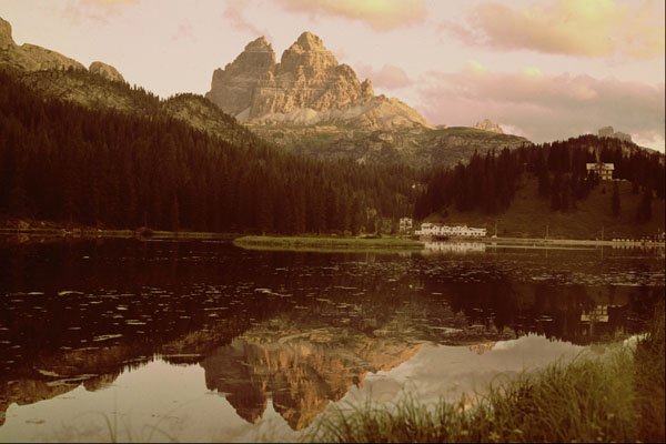 671045 Lago Di Misurina And Lavaredo Peaks, Dolomites, Italy A4 Photo Print