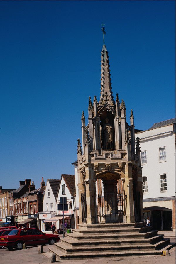 673032 Market Cross, Leighton Buzzard, Bedfordshire, England A4 Photo Print