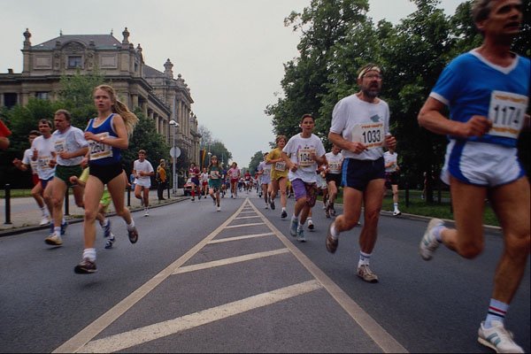 673039 City Center Run, Hanover, Germany A4 Photo Print