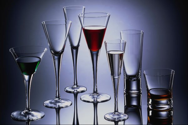677095 Wineglass Suite A4 Photo Print