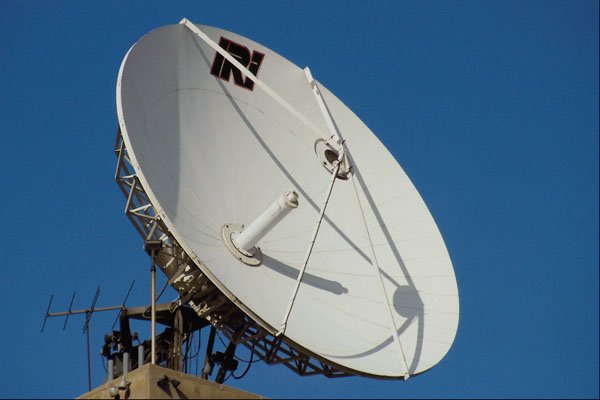 682088 Parabolic Antenna A4 Photo Print