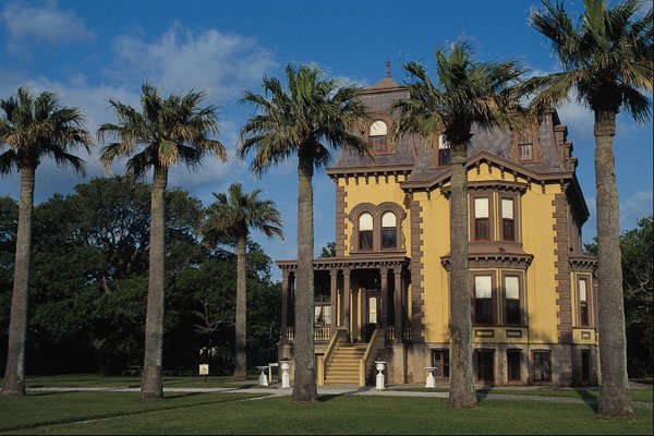 683075 Fulton Mansion Estate A4 Photo Print