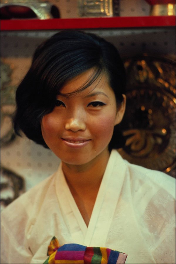 685023 Korean Girl A4 Photo Print
