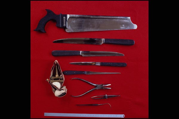 686042 Contents Of Amputation Instruments Case, Circa 1800 A4 Photo Print