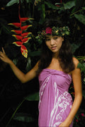 690003 Koko In Hawaiian Costume A4 Photo Print