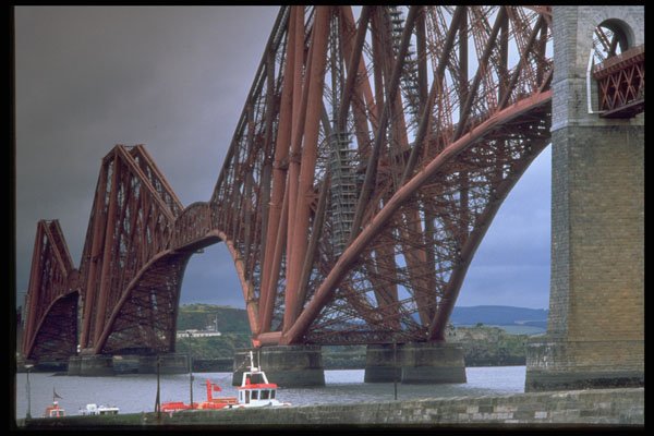 691016 Railway Bridge Over The Firth Of Forth Near Edinburgh A4 Photo Print