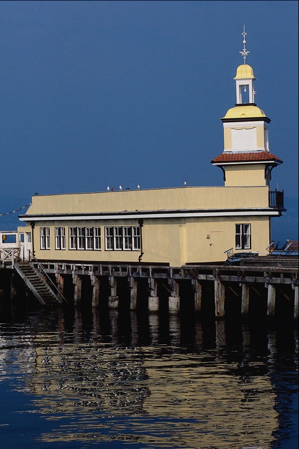 691046 Pier Clock II, Dunoon A4 Photo Print