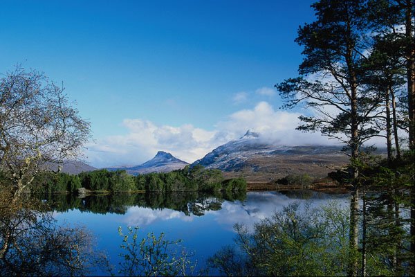 691062 Stac Polly And Drumrunie Lochan A4 Photo Print