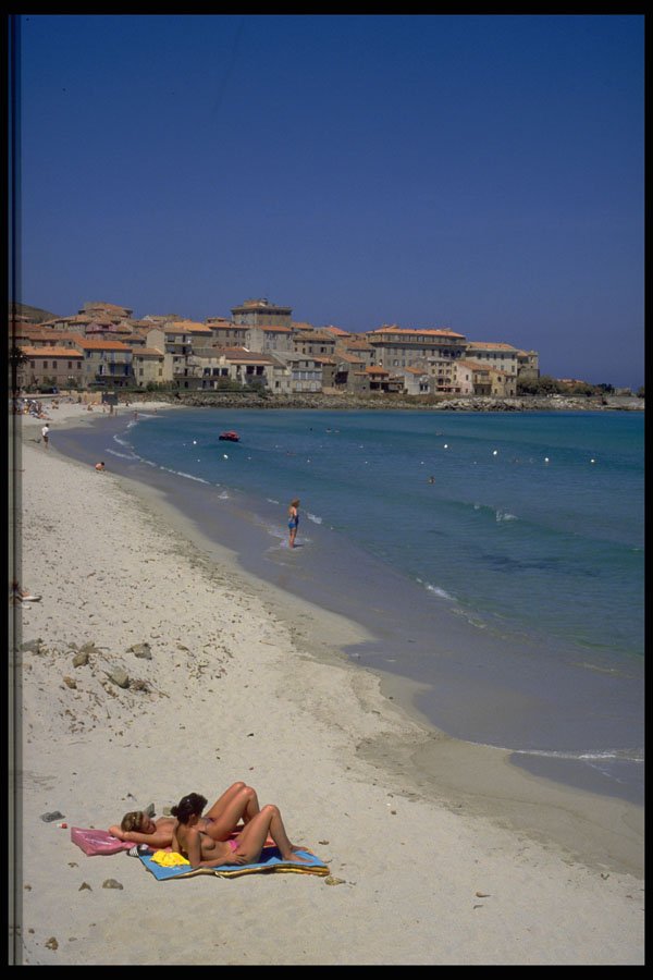 695099 Ille Romsse, Corsica A4 Photo Print