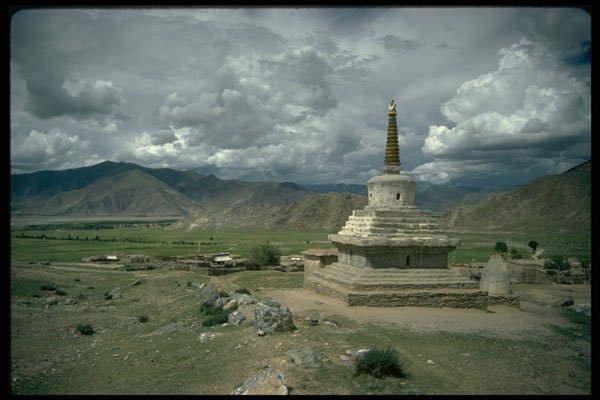 696046 Buddhist Chorten A4 Photo Print