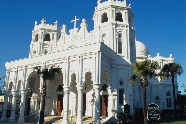 696083 Attractive Sacred Heart Church A4 Photo Print