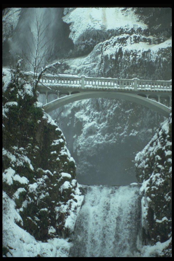 697061 Winter Bridge, Multnomah Falls, Oregon, U.S.A. A4 Photo Print