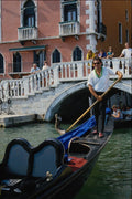 698005 Traditional Singing Gondolier, Venice, Italy A4 Photo Print