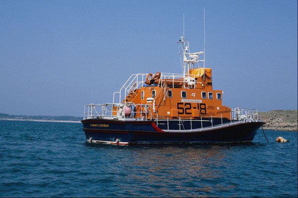 699007 Lifeboat A4 Photo Print