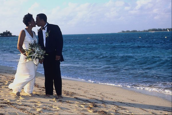 702098 Tropical Wedding, Breezes, Nassau, Bahamas A4 Photo Print