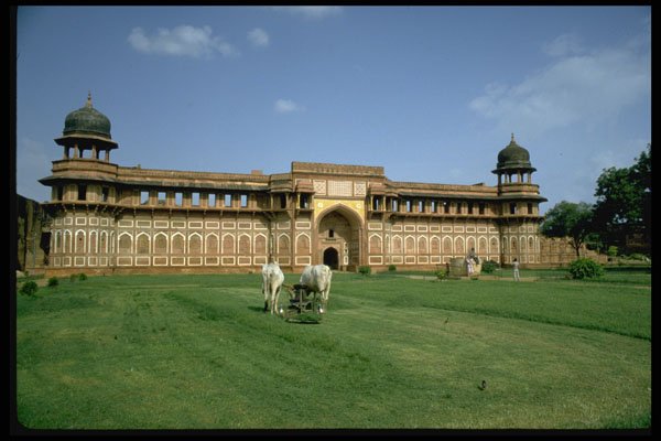 705050 The Red Fort, Agra, Rajasthan, India A4 Photo Print