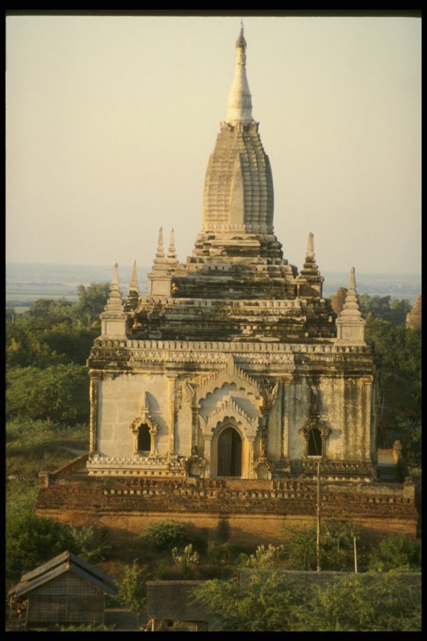 705057 Ananda Temple, Pagan, Myanmar A4 Photo Print
