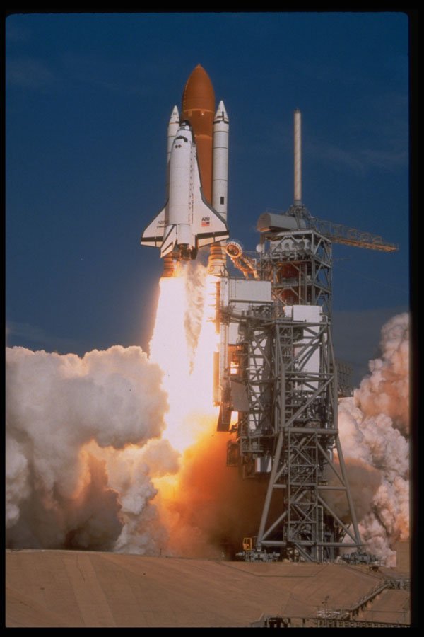 706033 Launch View Of Space Shuttle Discovery, 1985, Courtesy NASA A4 Photo Print