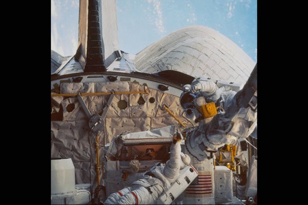 706086 Technology In Space, Courtesy NASA A4 Photo Print