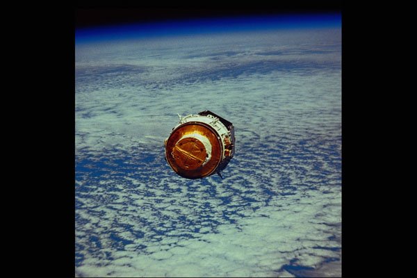706088 Technology In Space, Courtesy NASA A4 Photo Print