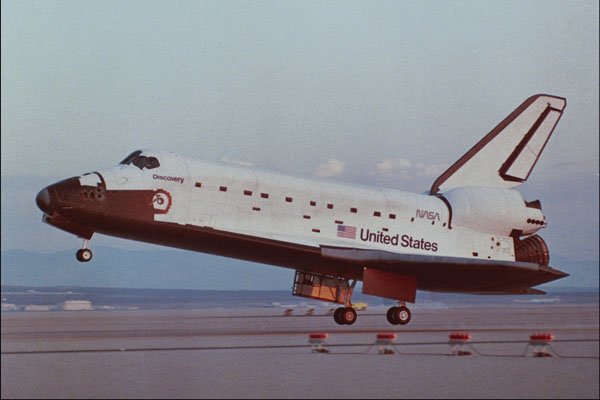 706095 Space Shuttle Landing, Courtesy NASA A4 Photo Print