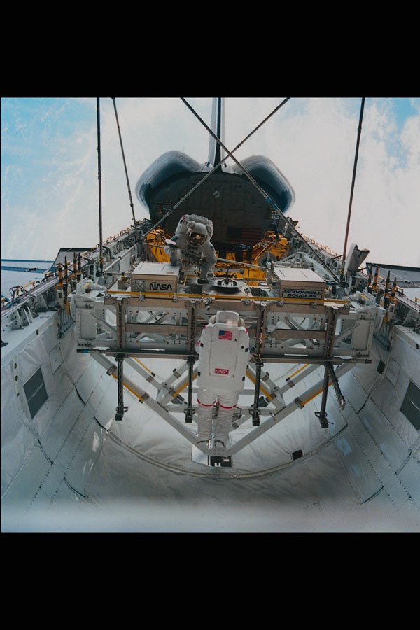 706098 Detail Of The Shuttle, Courtesy NASA A4 Photo Print