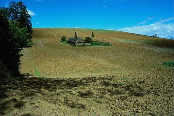 708040 Barn, Field, Edge Hill, Warwickshire, England A4 Photo Print