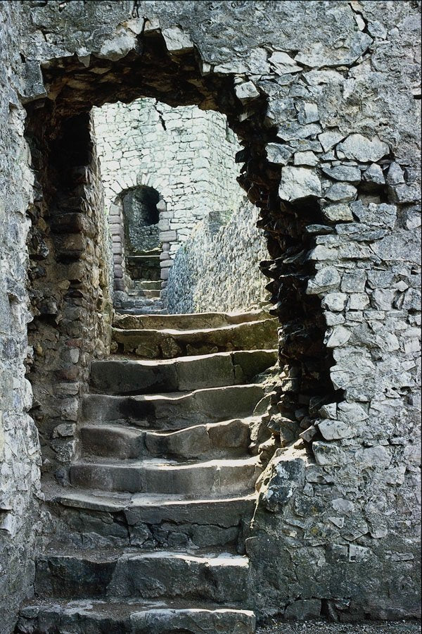708061 Chepstow Castle A4 Photo Print