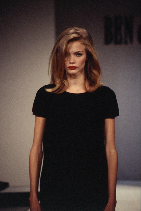 709051 Ben De Lisi, Black Dress Worn By Jodie Kidd A4 Photo Print