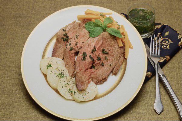 710009 Roast Beef With Potatoes A4 Photo Print