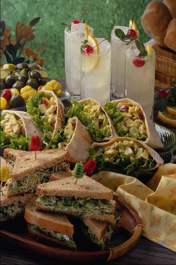 710028 Lemonade And Sandwiches A4 Photo Print