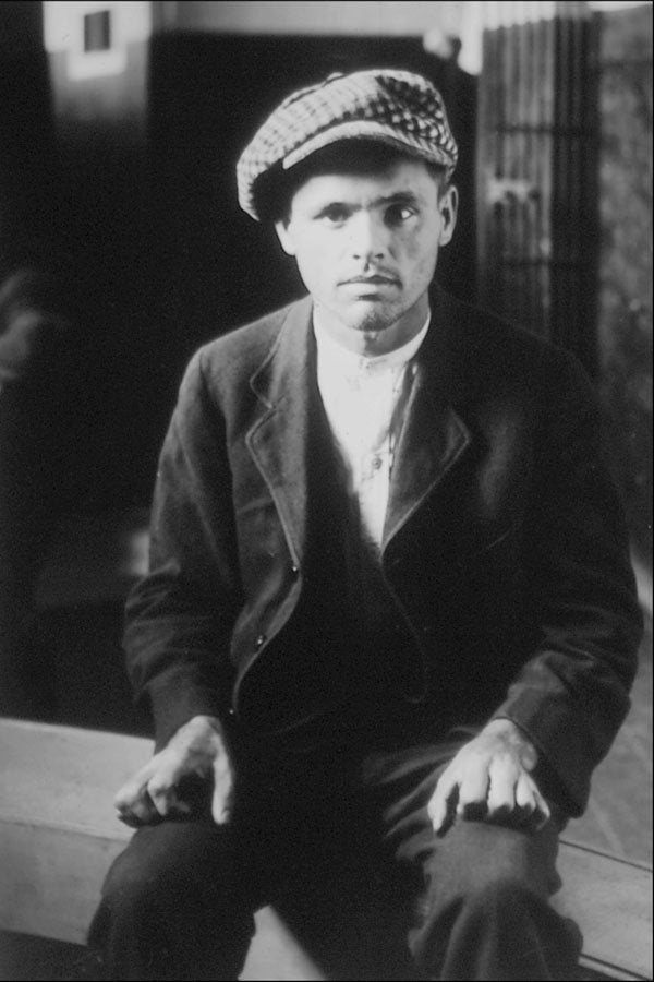 713090 Man Hanged In 1920 A4 Photo Print