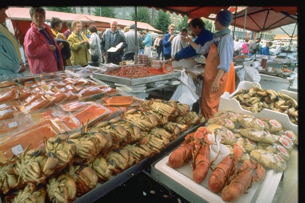 714011 Fish Market, Bergen, Norway A4 Photo Print