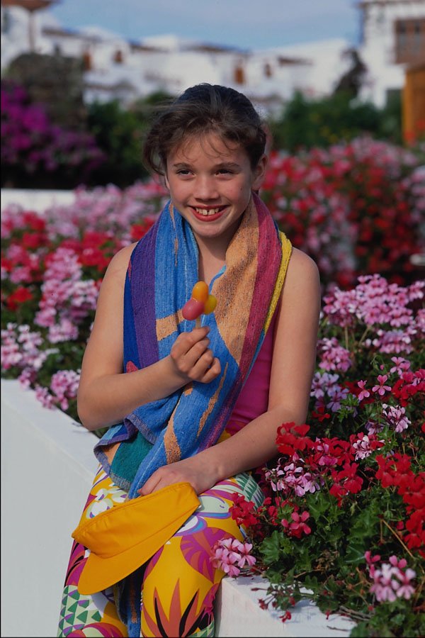 716028 Girl With Ice Lolly A4 Photo Print