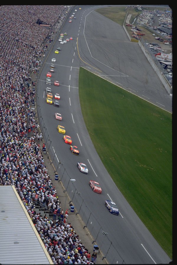 717085 First Lap, Daytona 500 A4 Photo Print