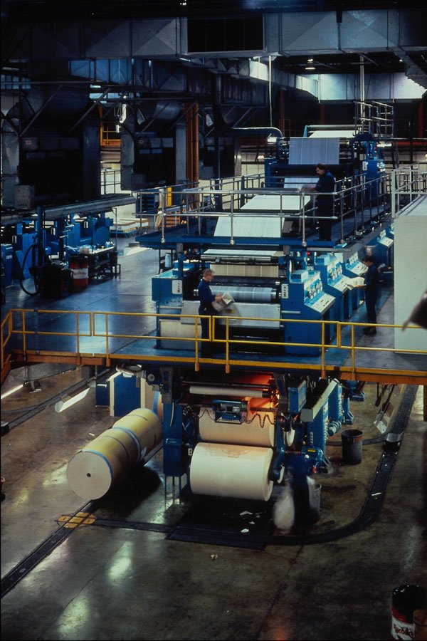 719071 Newspaper Press A4 Photo Print