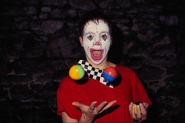 721063 A Clown Juggling A4 Photo Print
