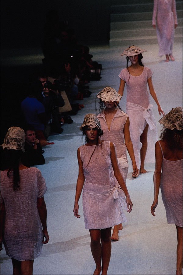 725063 Kenzo, Paris Spring Collection, 1995 A4 Photo Print
