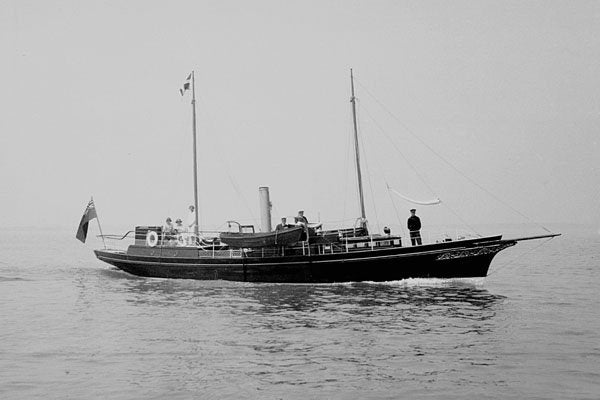 726077 Steam Yacht Albatross II, 1925 A4 Photo Print