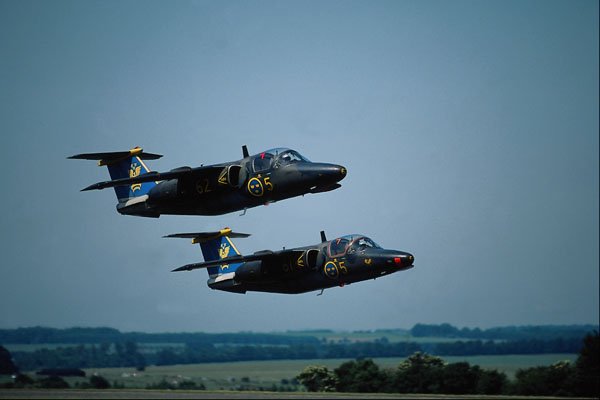 727037 SAAM 105E, Royal Swedish Air Force Trainer A4 Photo Print