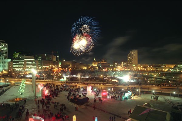 728010 Fireworks Over Winterlude Plaza, Ottawa, Ontario, Canada A4 Photo Print