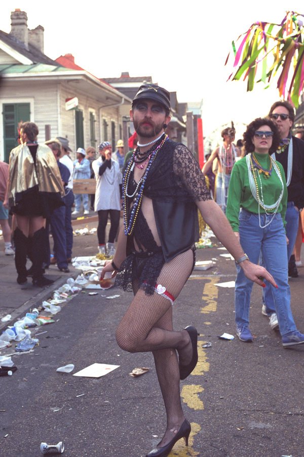 729050 Dancing In The Street A4 Photo Print