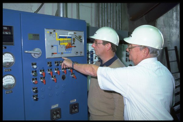 730008 Boiler Controls A4 Photo Print