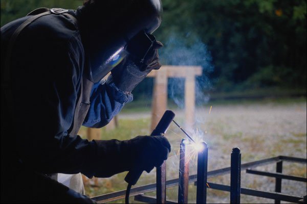 730073 Arc Welding A4 Photo Print