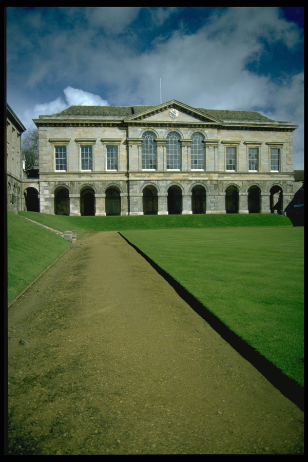 734020 Cloister And Quadrangle, Worcester College, Oxford, Great Britain A4 Photo Print
