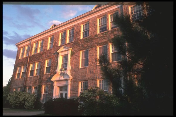 734033 University Of Rhode Island, U.S.A. A4 Photo Print