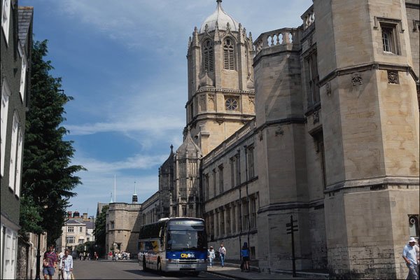 734098 Tom Tower, Christ Church College, Oxford, Great Britain A4 Photo Print